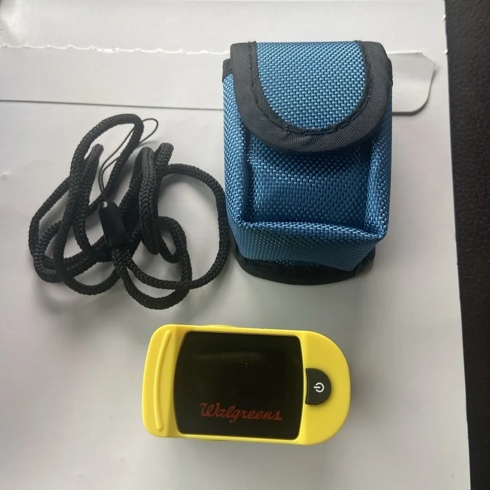 Walgreens Pulse Oximeter Comfort Fit Yellow‎ Open Box OxyWatch C20 Oxygen